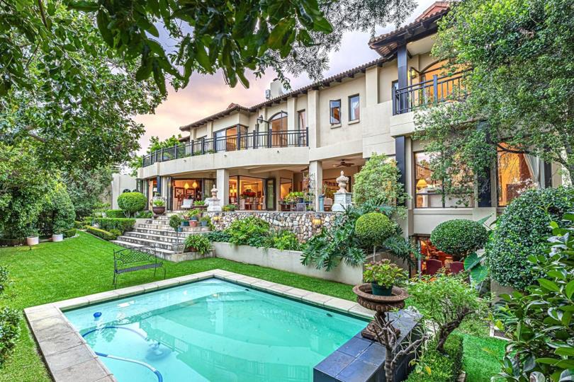 4 Bedroom House for Sale in Bryanston